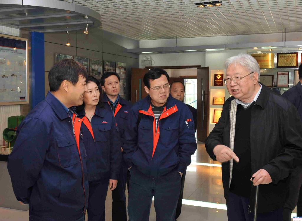 原机械工业部总工程师、副部长陆燕荪一行来访陕鼓集团